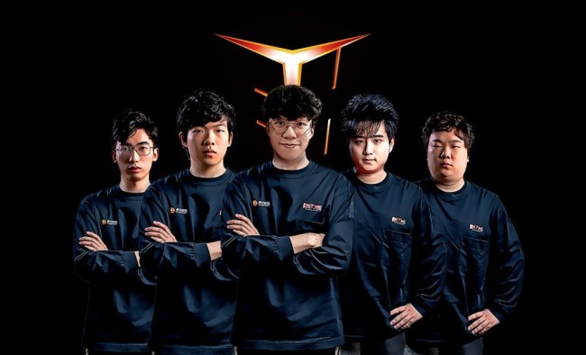 细节上的严 细节上的严